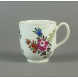 Worcester coffee cup, circa 1770