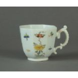 Worcester octagonal coffee cup, circa 1753-54