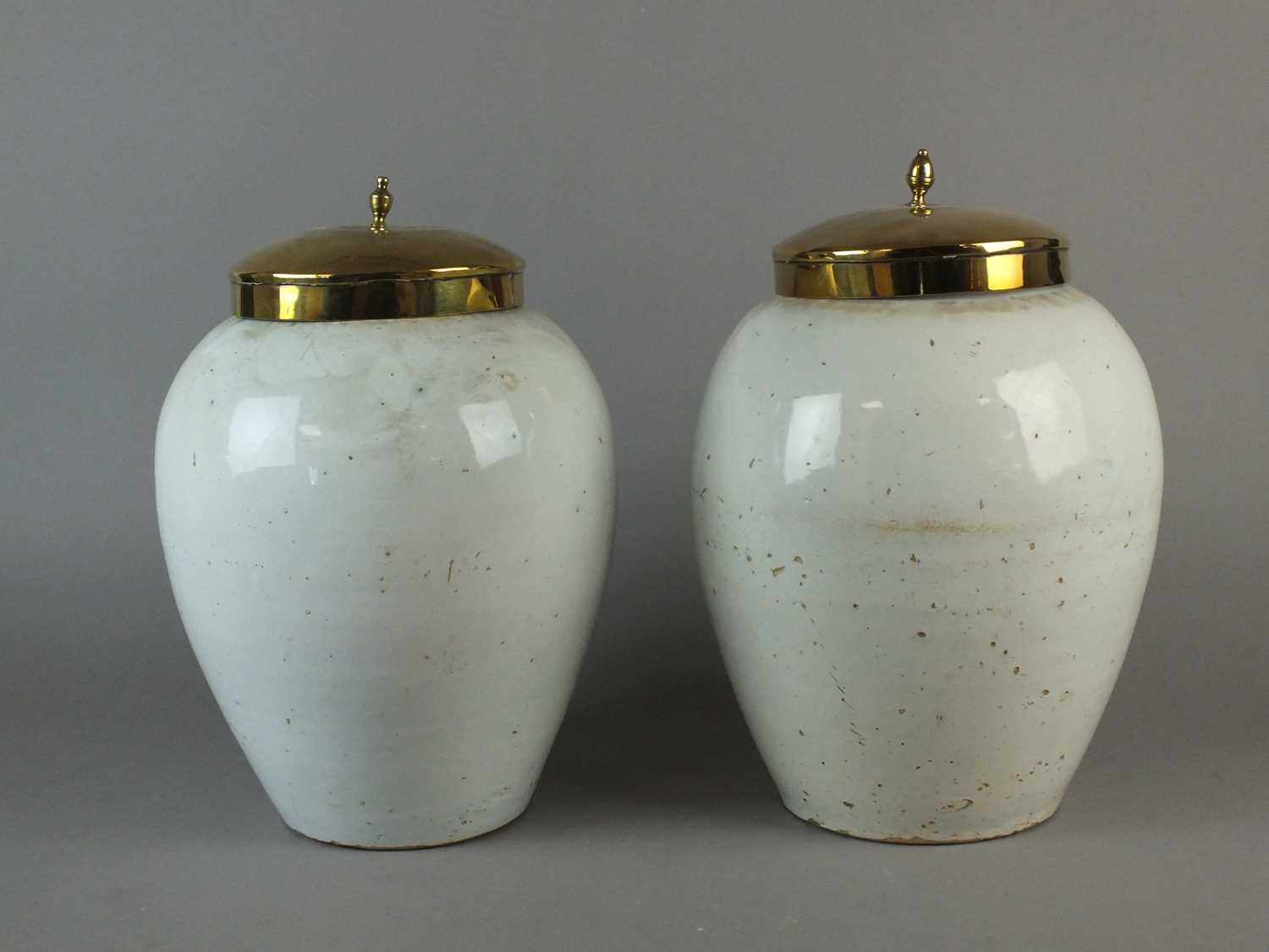 Two 18th century delft dry drugs jars - Image 2 of 6