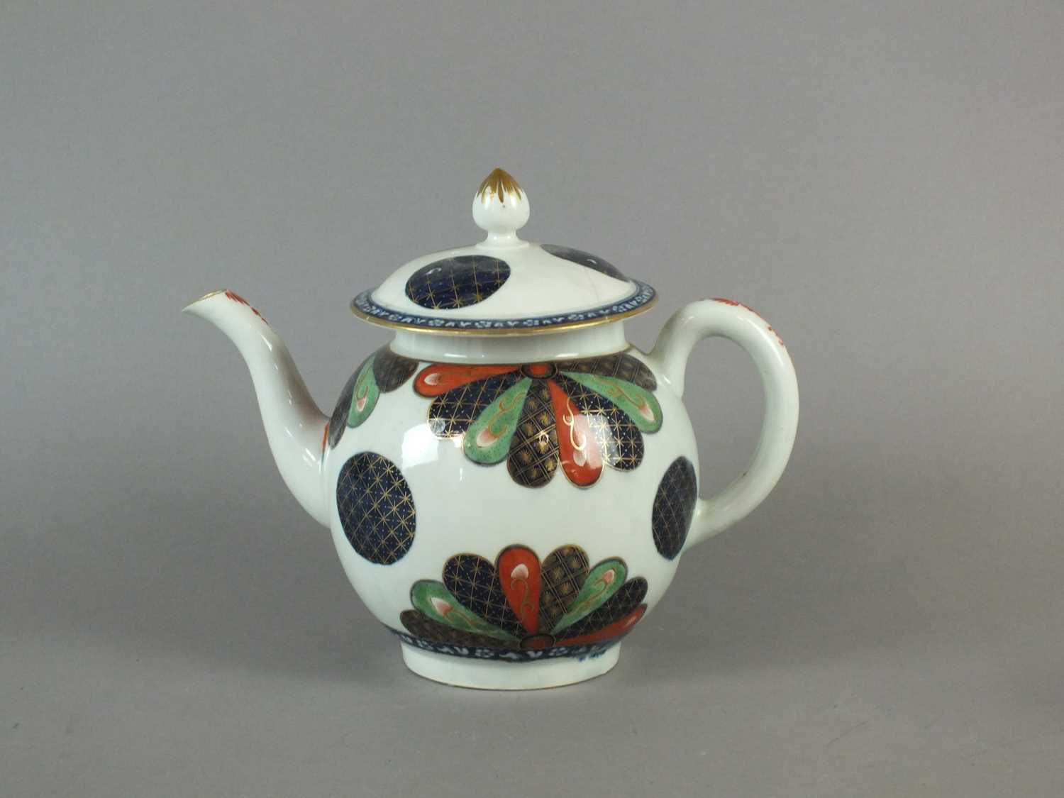 A Worcester 'Old Japan Fan' teapot and associated cover - Image 2 of 7