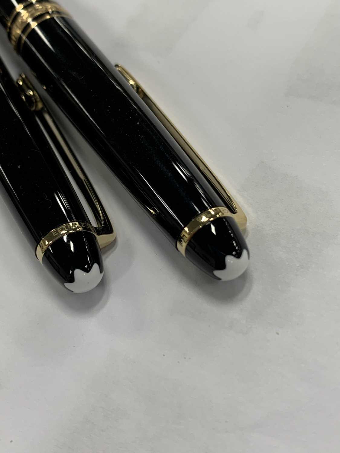 A Mont Blanc 'Meisterstruck' fountain pen and biro cased set - Image 7 of 11