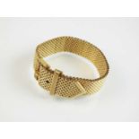 A 9ct gold buckle bracelet