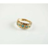 A Victorian 9ct gold turquoise ring