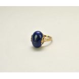 A 9ct gold lapis lazuli dress ring