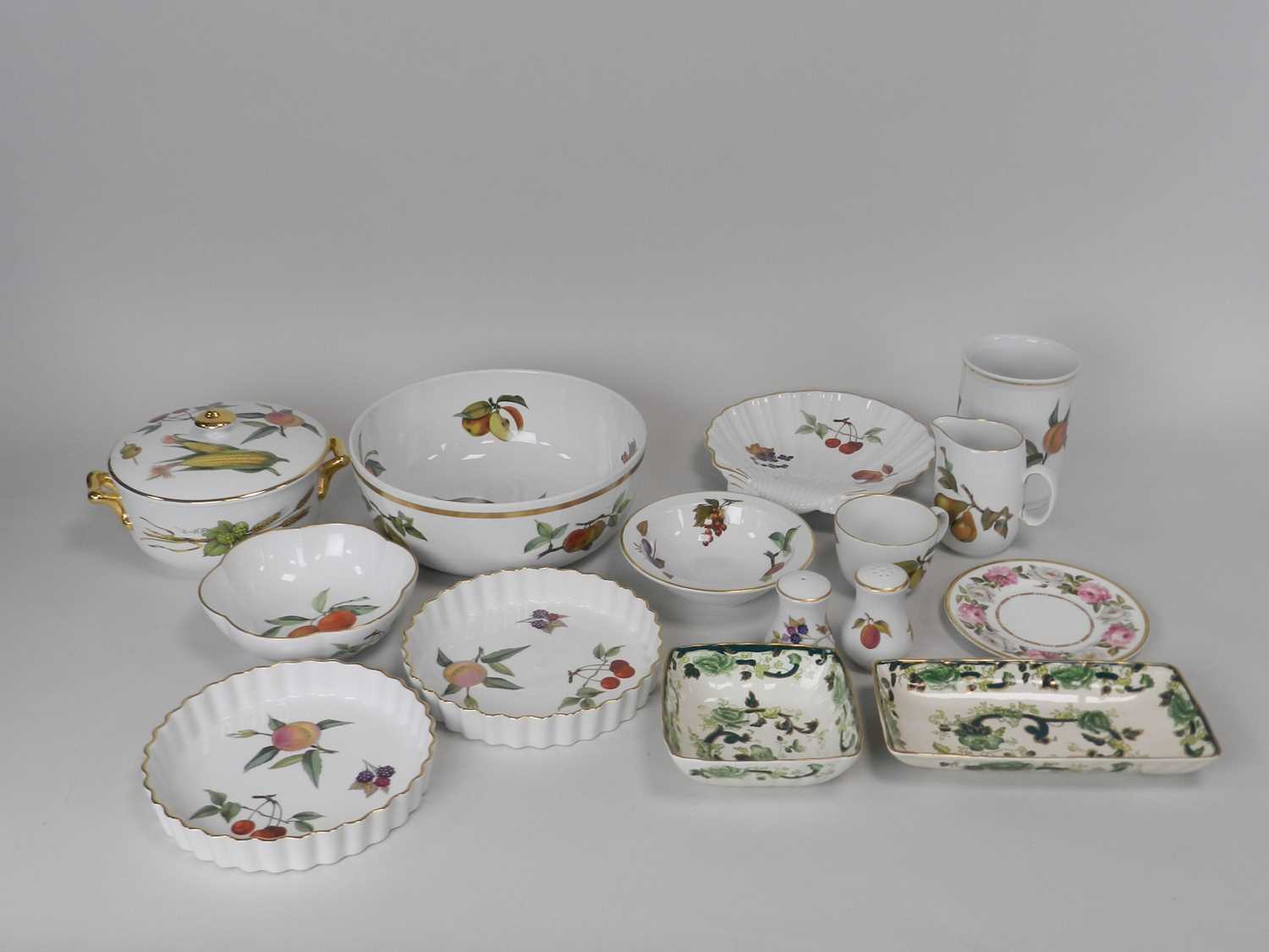 Royal Worcester 'Evesham' tablewares and Mason's Ironstone 'Green Chartreuse'