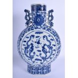 A LARGE 19TH CENTURY CHINESE BLUE AND WHITE PORCELAIN MOON FLASK Qing. 32 cm x 17 cm.