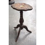 AN EARLY 20TH CENTURY OTTOMAN TRIPOD WINE TABLE STAND, inlaid with mother of pearl foliage. 57 cm x