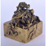 A RARE 17TH/18TH CENTURY CHINESE BRONZE CHI DRAGON SEAL SCROLL WEIGHT Kangxi/Yongzheng. 7 cm x 4.75