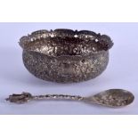 A LATE 19TH CENTURY THAI BURMESE SILVER SPOON with matching bowl. 3.9 oz. (2)