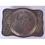 A CHINESE WHITE METAL BELT BUCKLE, decorated with a portrait. 7 cm wide.