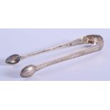 A PAIR OF ANTIQUE SILVER SUGAR TONGS. 14 cm long.