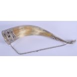 A 19TH CENTURY CONTINENTAL SILVER NIELLO HORN POWDER FLASK with unusual bird head terminal. 21.5 cm