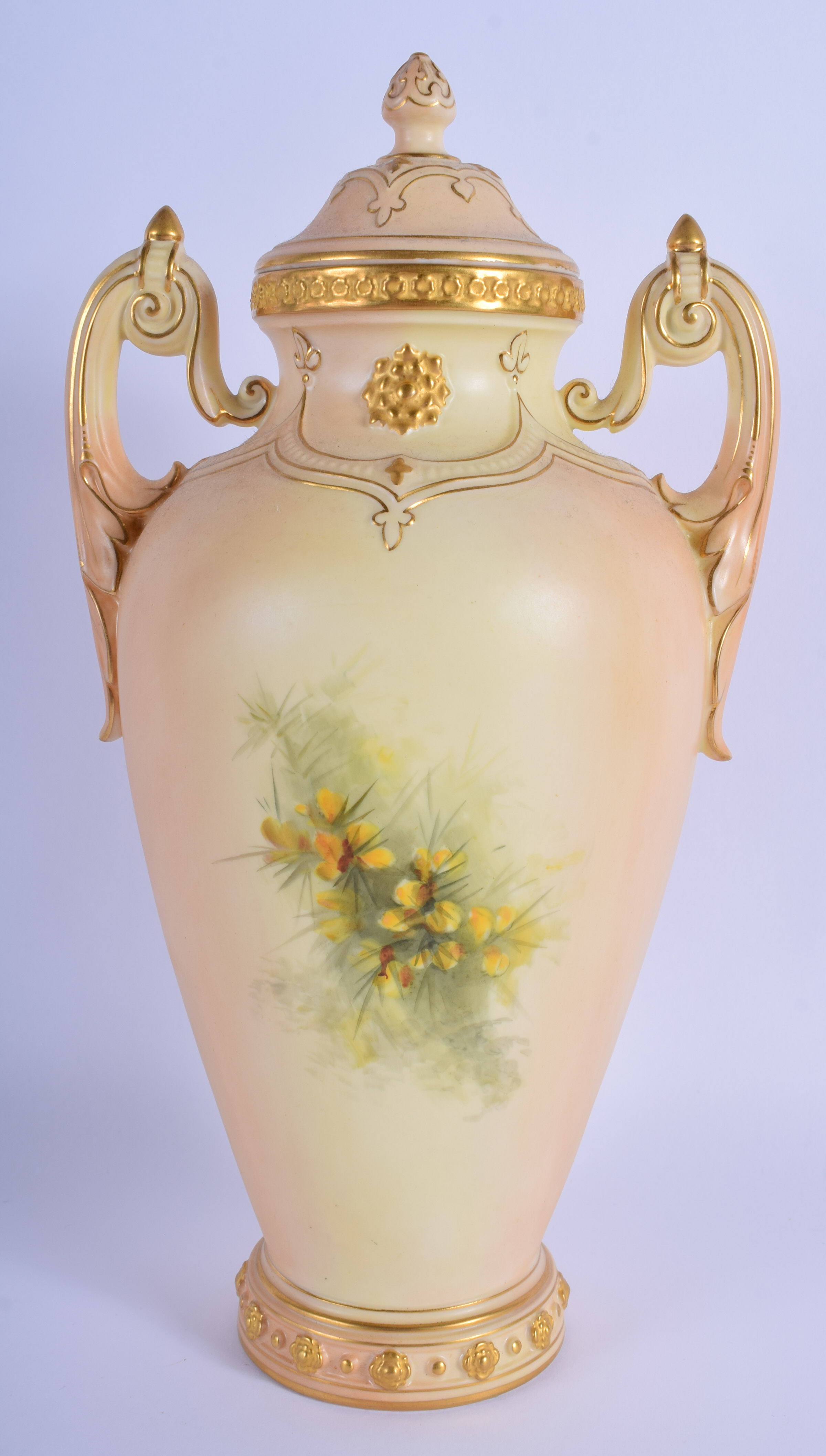 Late 19th Graingers Worcester vase and cover painted with a brace of pheasants by James Stinton, si - Image 2 of 4