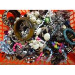 A LARGE QUANTITY OF COSTUME JEWELLERY, varying form and style. (qty)