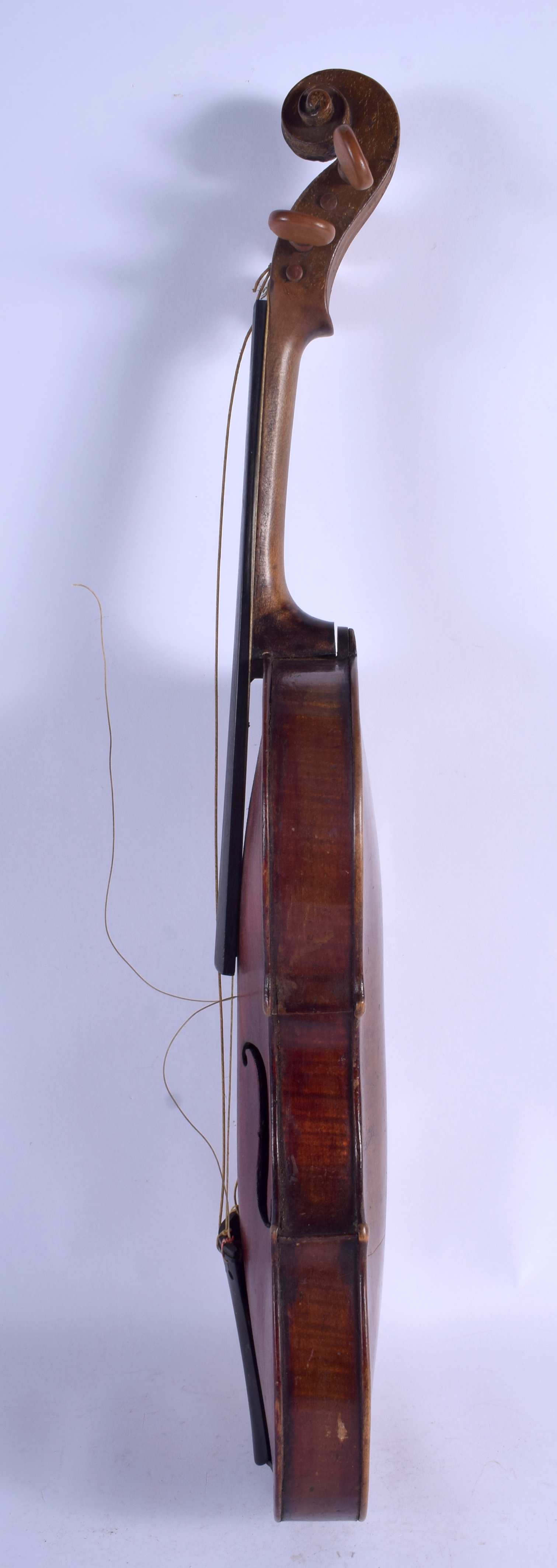 A VINTAGE TWO PIECE BACK VIOLIN together with another within a case. 64 cm long. (3) - Image 3 of 23