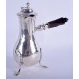 AN 18TH/19TH CENTURY CONTINENTAL FRENCH SILVER COFFEE POT. 7.2 oz. 15 cm high.