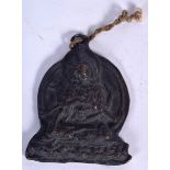 A CHINESE SINO TIBETAN BRONZE PLAQUE PENDANT, in the for of a seated buddha. 8.5 cm x 6.5 cm.