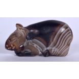 A CARVED AGATE FIGURAL PENDANT, in the form of a mouse. 6 cm wide.