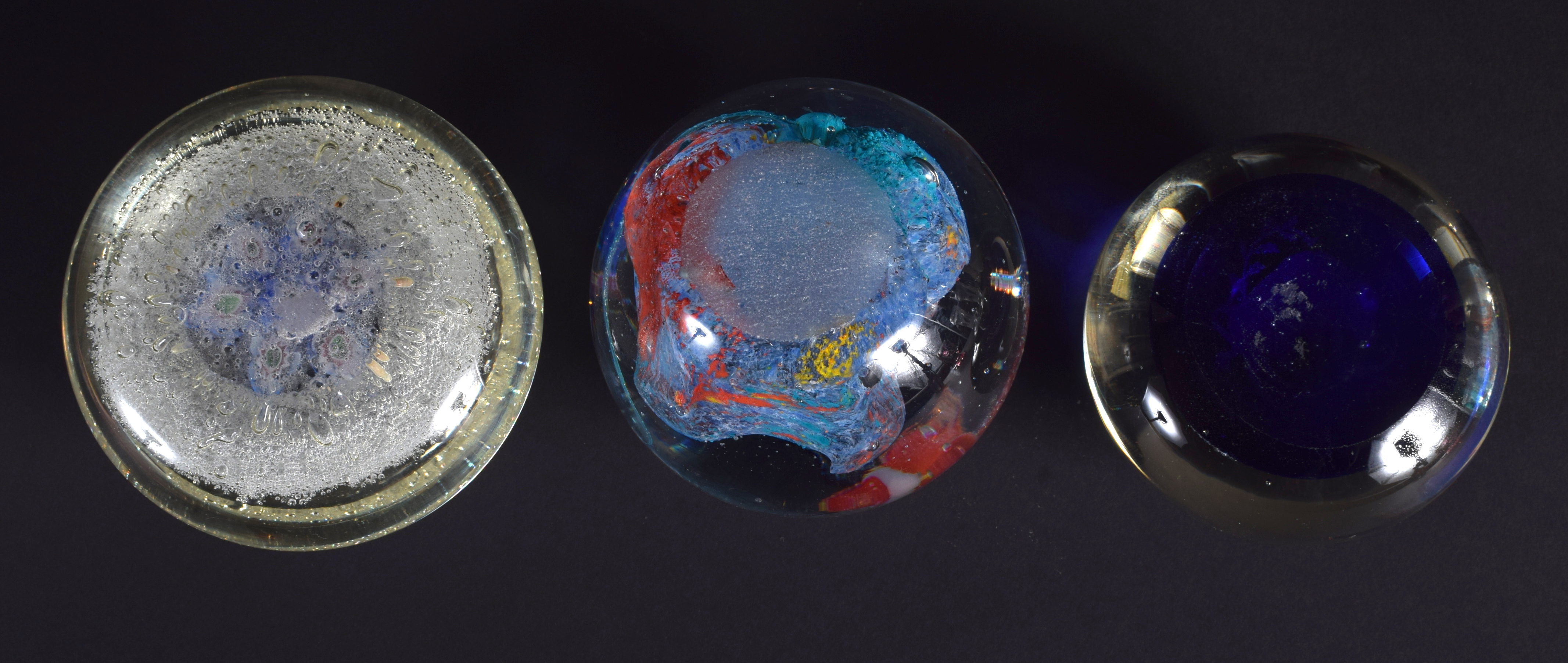 THREE GLASS PAPERWEIGHTS in various forms and sizes. Largest 8.5 cm wide. (3) - Image 3 of 3