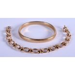 A 9CT GOLD BRACELET and a 9ct gold bangle. 35.2 grams. Chain 18 cm long. (2)