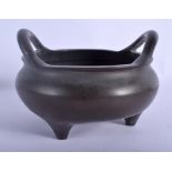 A 19TH CENTURY CHINESE TWIN HANDLED BRONZE CENSER bearing Xuande marks to base. 2100 grams. 17.5 cm