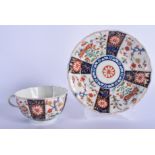 18th c. Worcester faceted teacup and saucer painted with the Queens pattern in imari style.