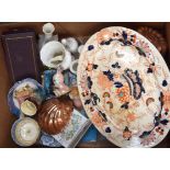 A QUANTITY OF ASSORTED CHINA AND POTTERY. (qty)