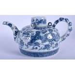 A CHINESE MING STYLE BLUE AND WHITE PORCELAIN TEA POT. 23 cm wide.