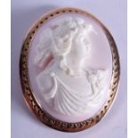AN ANTIQUE 9CT GOLD CAMEO BROOCH. 16.7 grams. 4 cm x 4.5 cm.