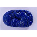 AN EARLY 20TH CENTURY CHINESE CARVED LAPIS LAZULI PLAQUE, forming a cockerel. 6.5 cm x 4.75 cm.