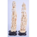 A NEAR PAIR OF 19TH CENTURY CHINESE CARVED IVORY FIGURES Qing. Ivory 24 cm & 21 cm high.