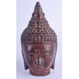 AN ANTIQUE THAI CAMBODIAN INDIANN BRONZE COPPER ALLOY BUDDHA HEAD. 14 cm x 7 cm.