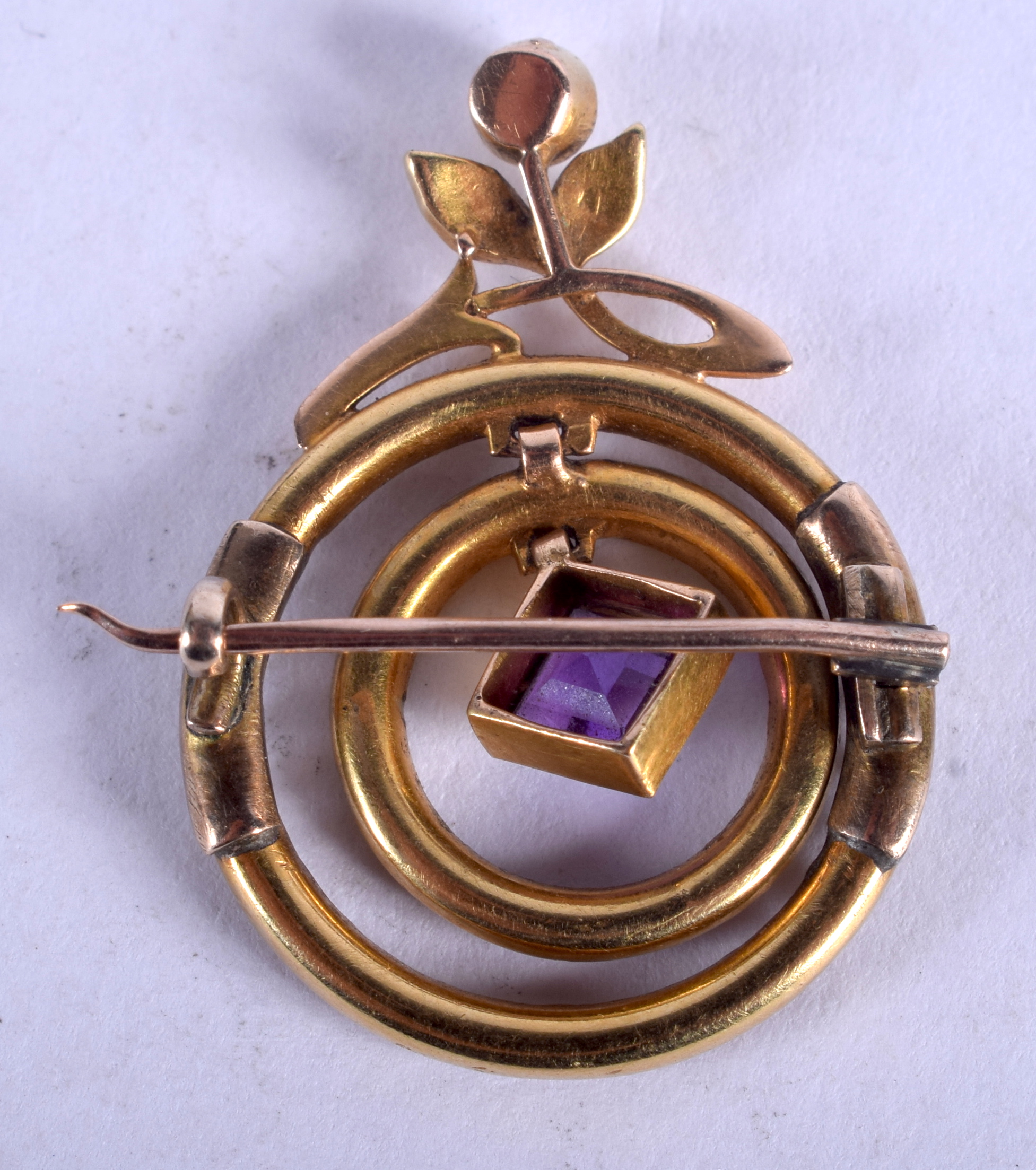 AN EDWARDIAN NEO CLASSICAL PEARL AND AMETHYST FOB. 3.8 grams. 2 cm x 2.5 cm. - Image 2 of 2