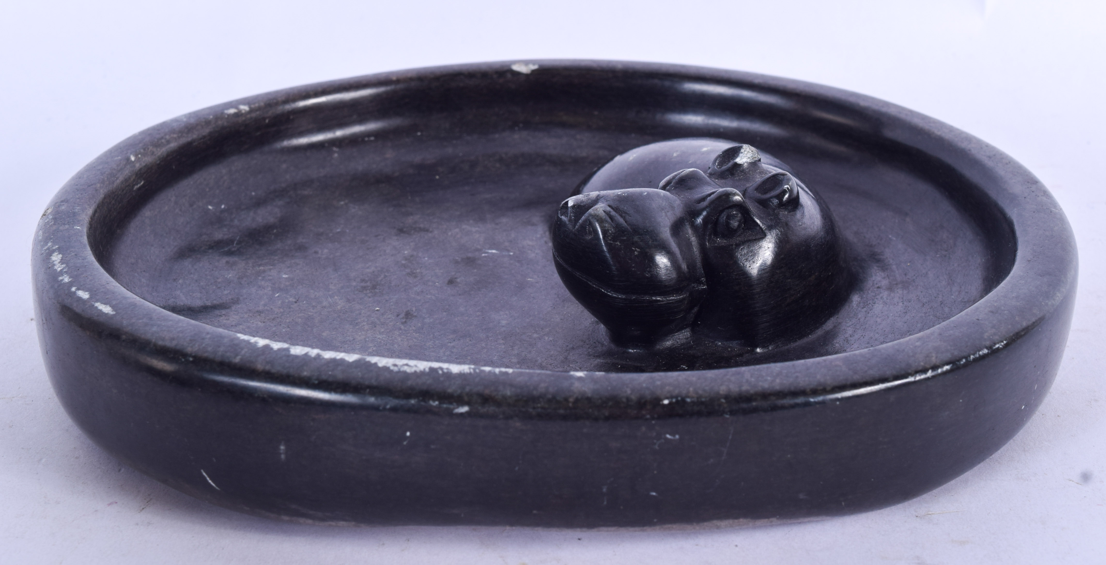 AN UNUSUAL CARVED MARBLE HIPPO DISH. 21 cm wide.