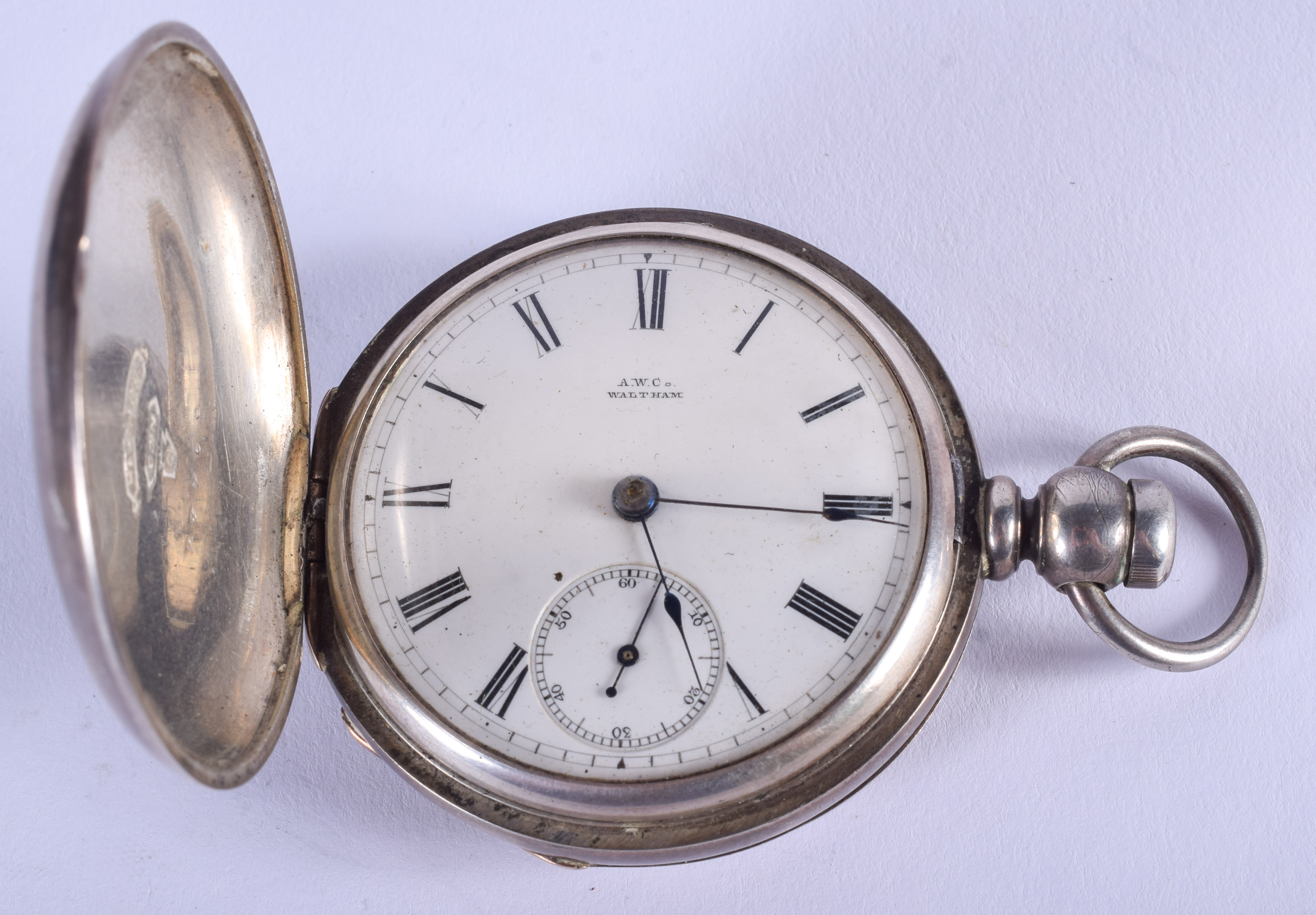 AN ANTIQUE ELGIN POCKET WATCH. 5.5 cm wide.