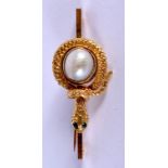 AN ANTIQUE 9CT GOLD MABI PEARL SNAKE BROOCH. 5.2 grams. 3.25 cm wide.