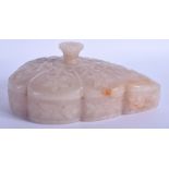 AN MUGHAL JADE BOX, lobed in form with flower finial. 19 cm x 14 cm.