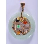 A 1950S CHINESE 14CT GOLD JADEITE AND AGATE PENDANT. 11.4 grams. 3.25 cm wide.