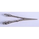 A PAIR OF SILVER GLOVE STRETCHERS. 19 cm long.
