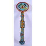 A CHINESE CLOISONNE SCEPTRE. 19 cm long.