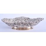 A VICTORIAN SILVER BON BON DISH. London 1886. 5 oz. 20 cm x 13 cm.