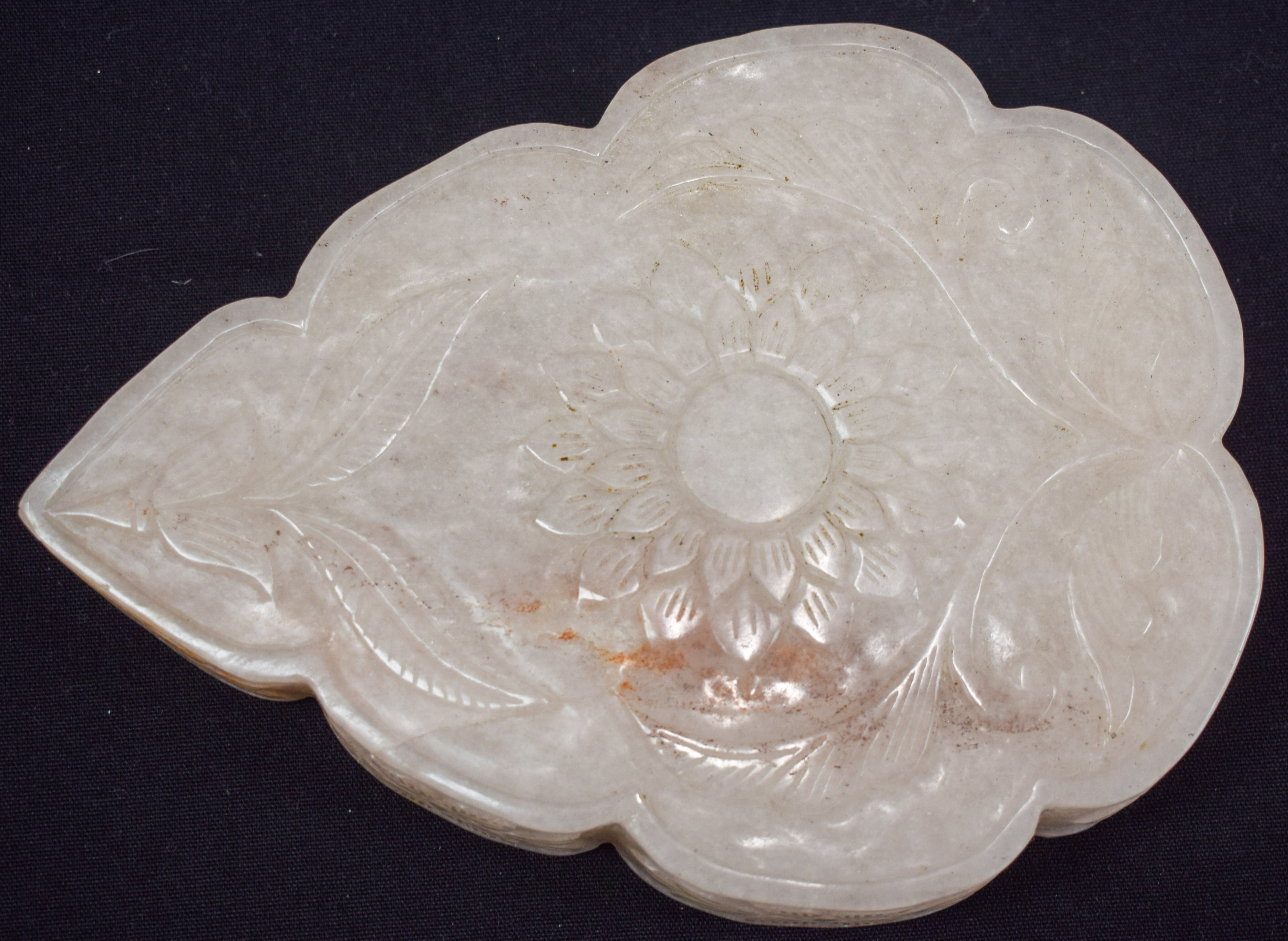 AN MUGHAL JADE BOX, lobed in form with flower finial. 19 cm x 14 cm. - Image 8 of 11