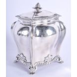 A RARE GEORGE III SILVER TEA CADDY by Daniel Smith & Robert Sharp. London 1772. 10.2 oz. 14 cm x 8 c