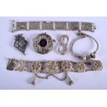 ASSORTED EASTERN JEWELLERY. (qty)