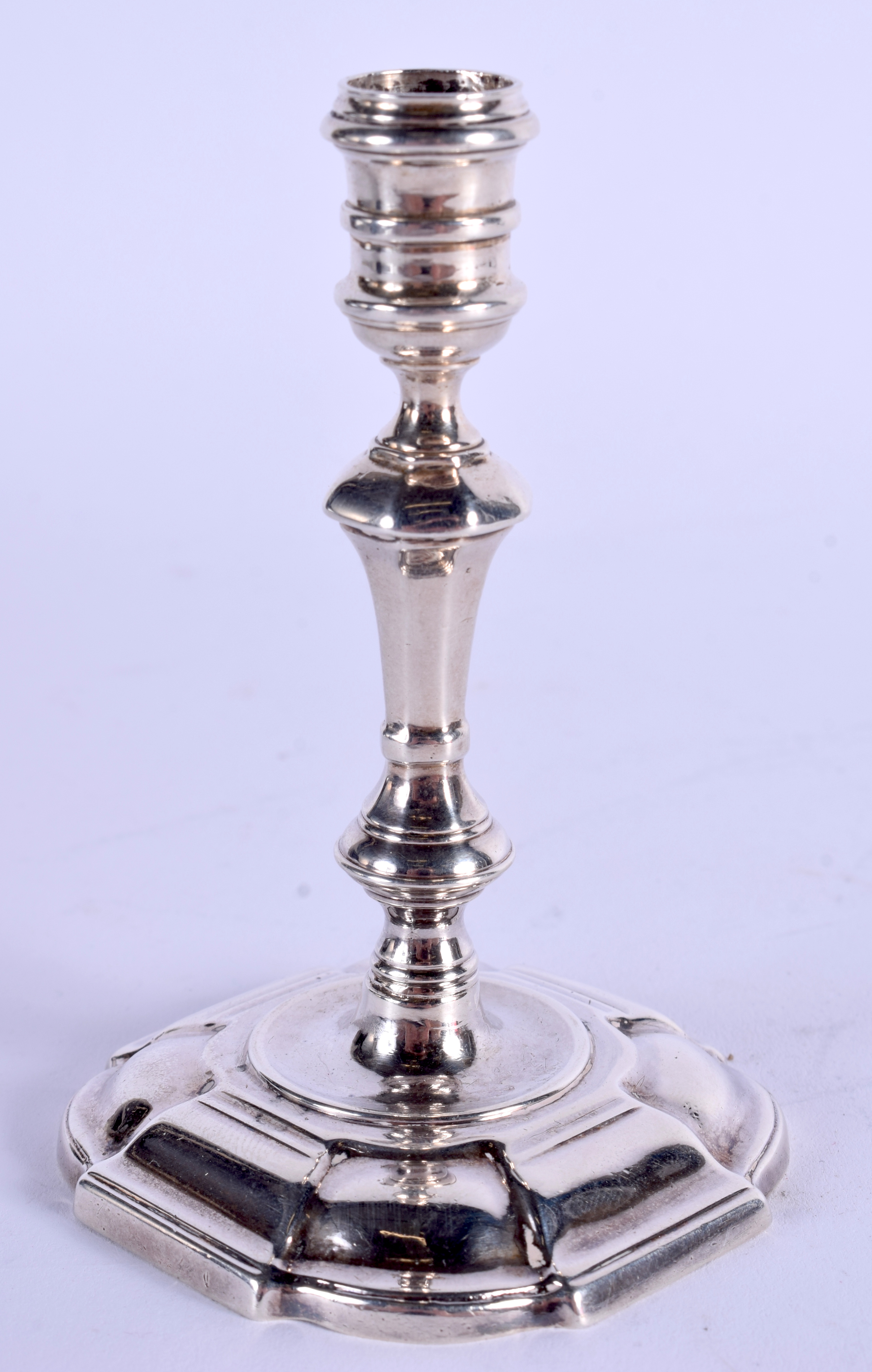 AN EARLY VICTORIAN SILVER TAPERSTICK. London 1843. 3.7 oz. 10.5 cm high. - Image 2 of 4