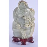 AN EARLY 20TH CENTURY CHINESE CARVED JADE MOUNTAIN BOULDER Qing/Republic. 14 cm x 8 cm.