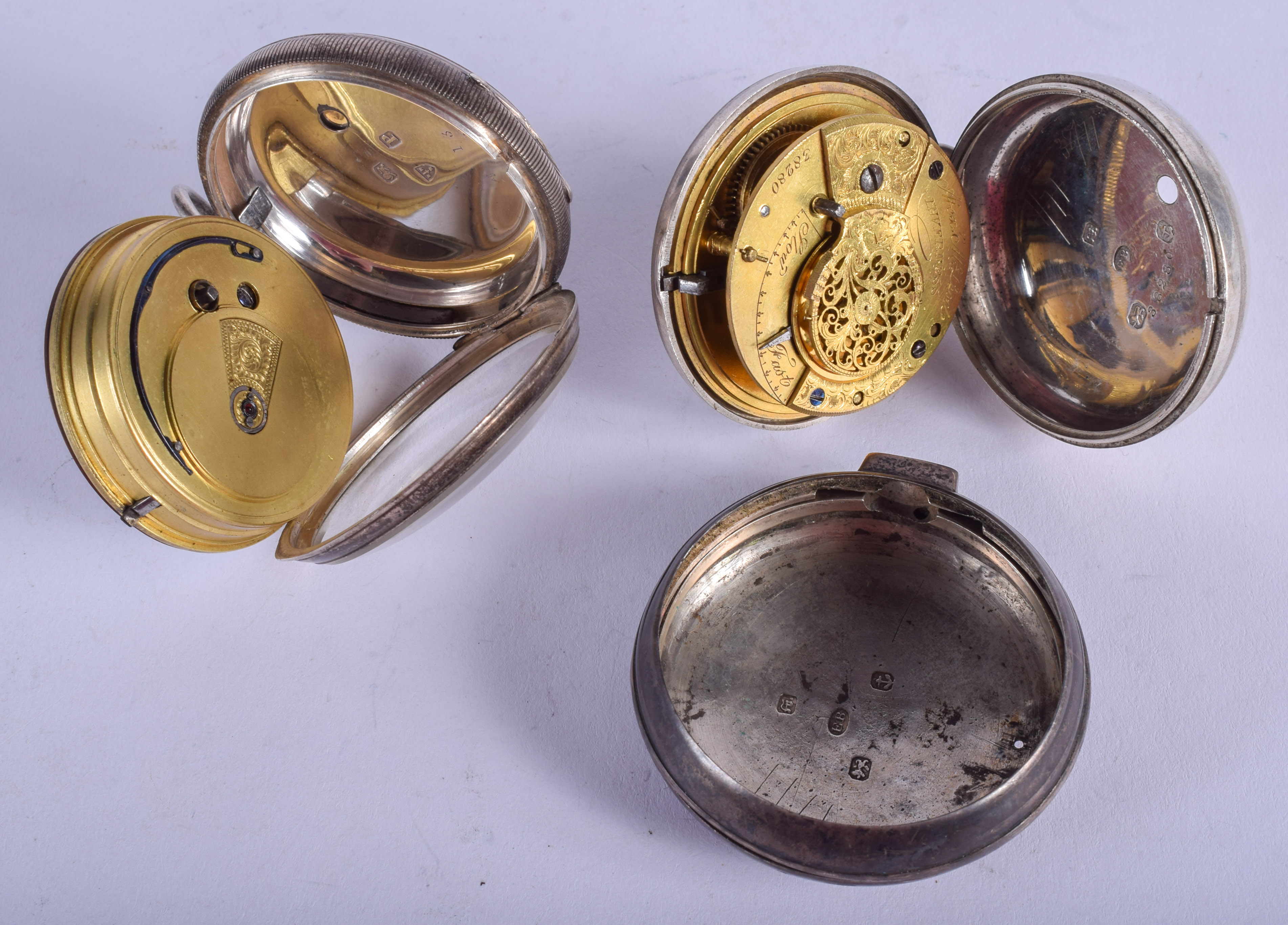 A GEORGE III PAIR CASED SILVER POCKET WATCH together with another. 5.5 cm wide. (2) - Image 3 of 3