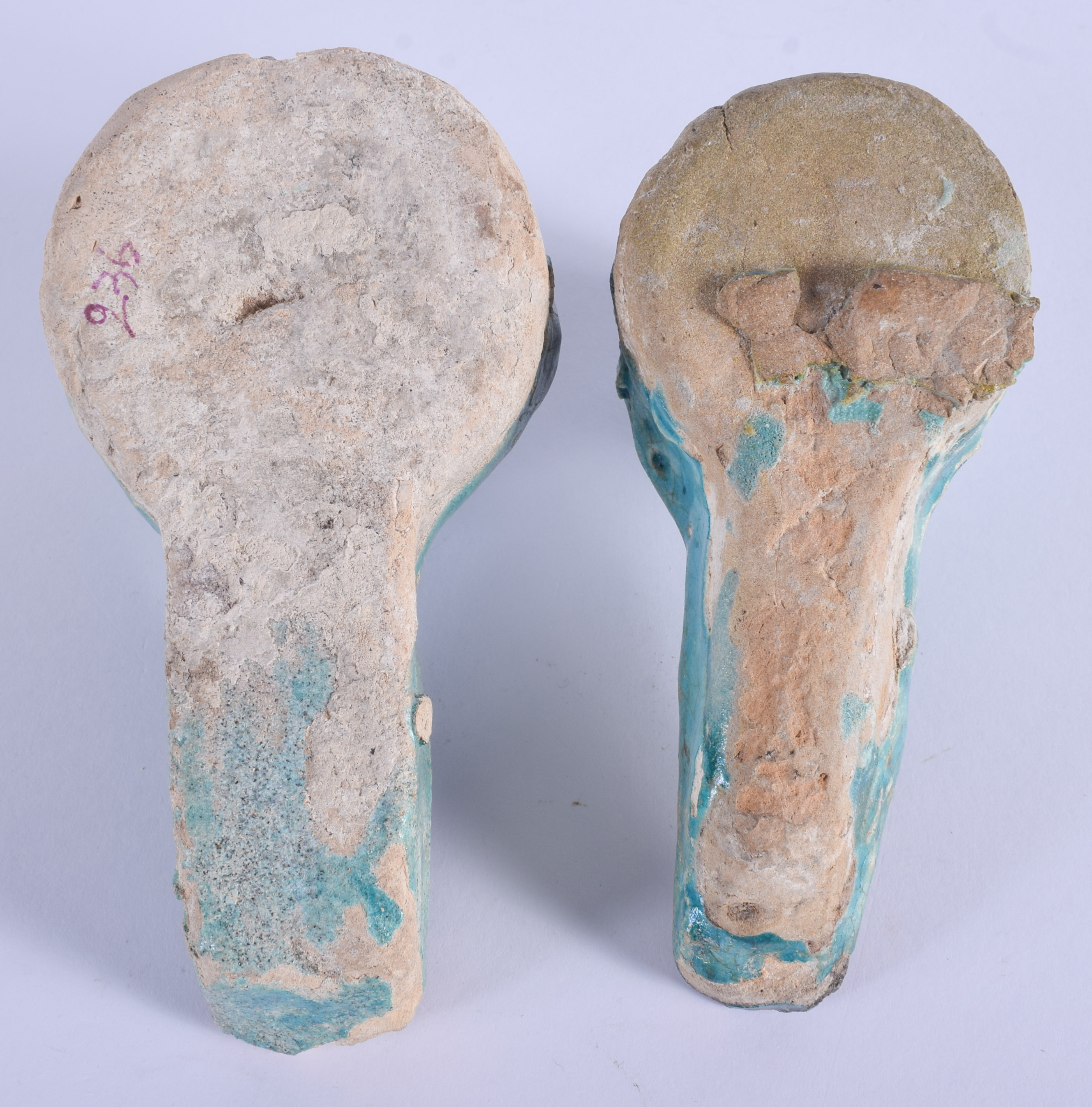 A PAIR OF 12TH/13TH CENTURY PERSIAN TURQUOISE GLAZED OIL LAMPS Iran. 14 cm x 7 cm. (2) - Image 4 of 4