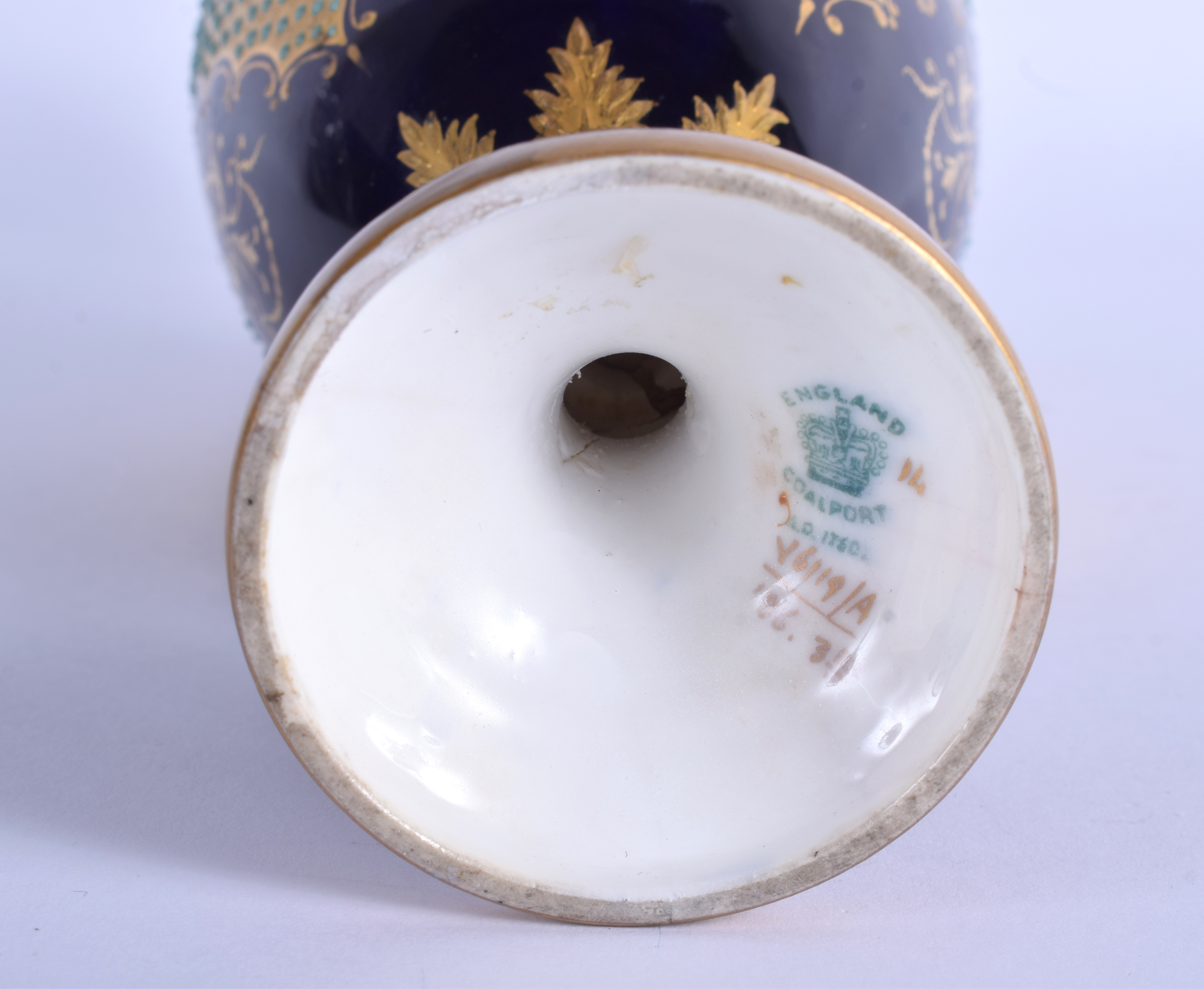 A 19TH CENTURY COALPORT TWIN HANDLED PORCELAIN VASE jewelled with turquoise sprays. 24 cm x 7 cm. - Image 6 of 6