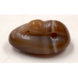 AN EGYPTIAN AGATE DUCK. 2.25 cm wide.